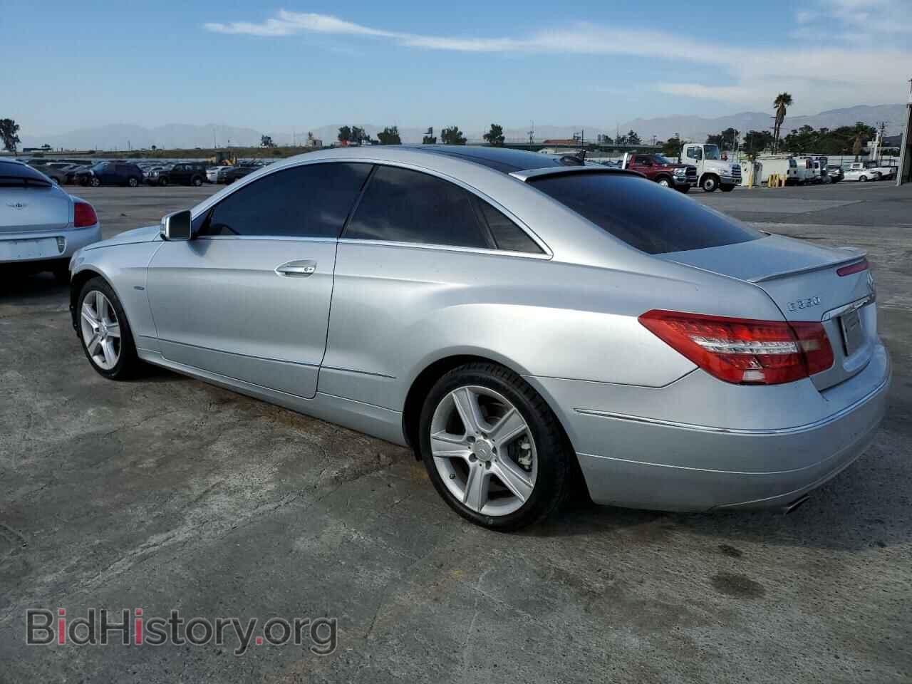 2012 MERCEDES-BENZ E-CLASS - VIN: WDDKJ5KB8CF170793 - Фото 2
