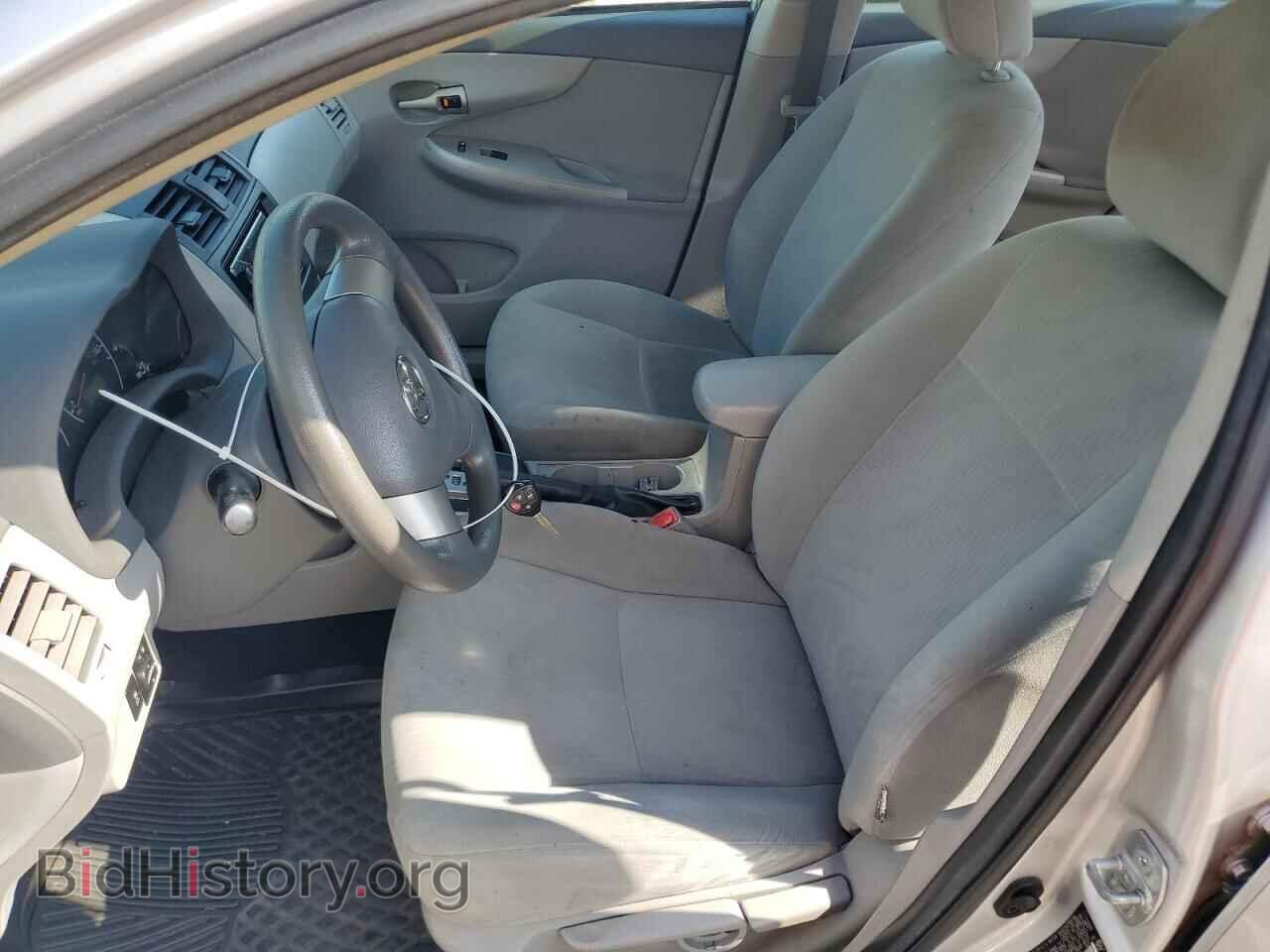 2010 TOYOTA COROLLA - VIN: 2T1BU4EE2AC366851 - Фото 7