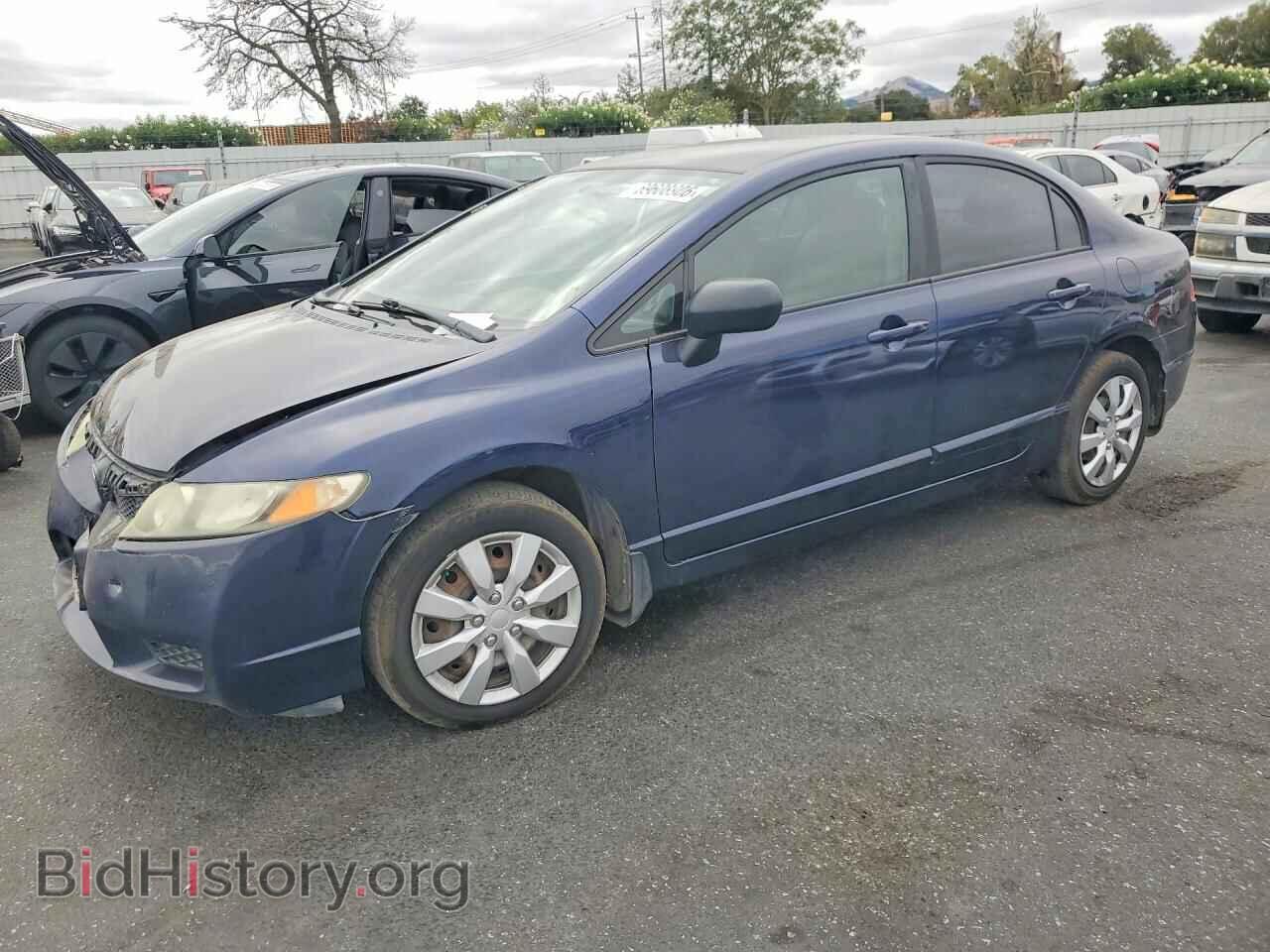 Photo 19XFA1F57AE029794 - HONDA CIVIC 2010