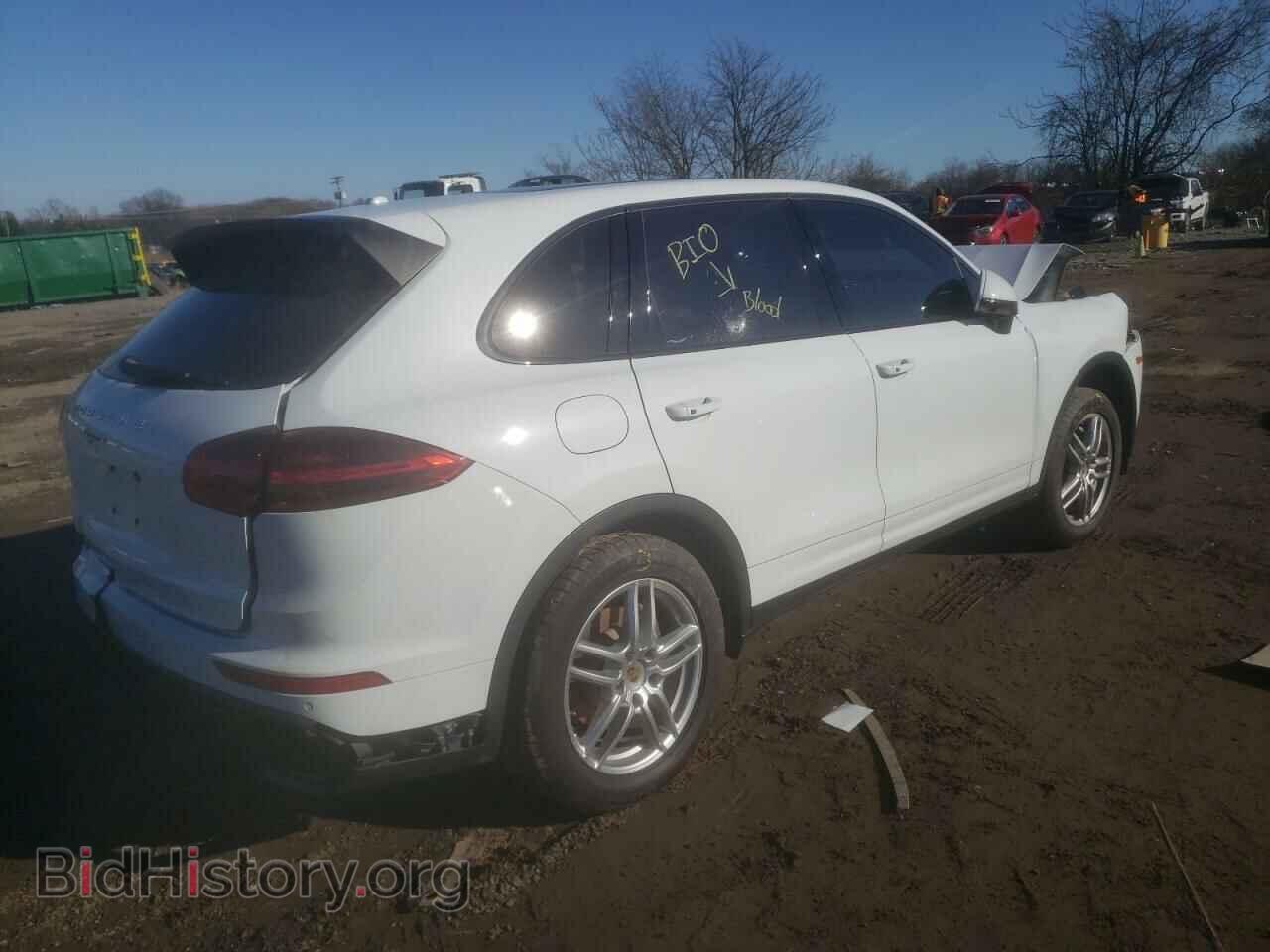 2016 PORSCHE CAYENNE - VIN: WP1AA2A28GLA08285 - Photo 3