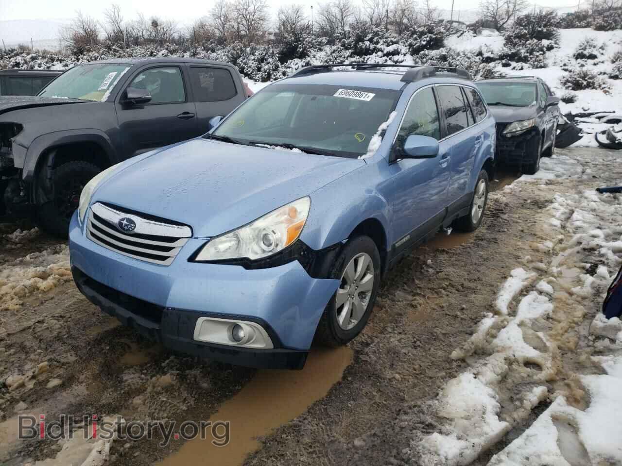 2011 SUBARU OUTBACK - VIN: 4S4BRBFC6B3363363 - Фото 2