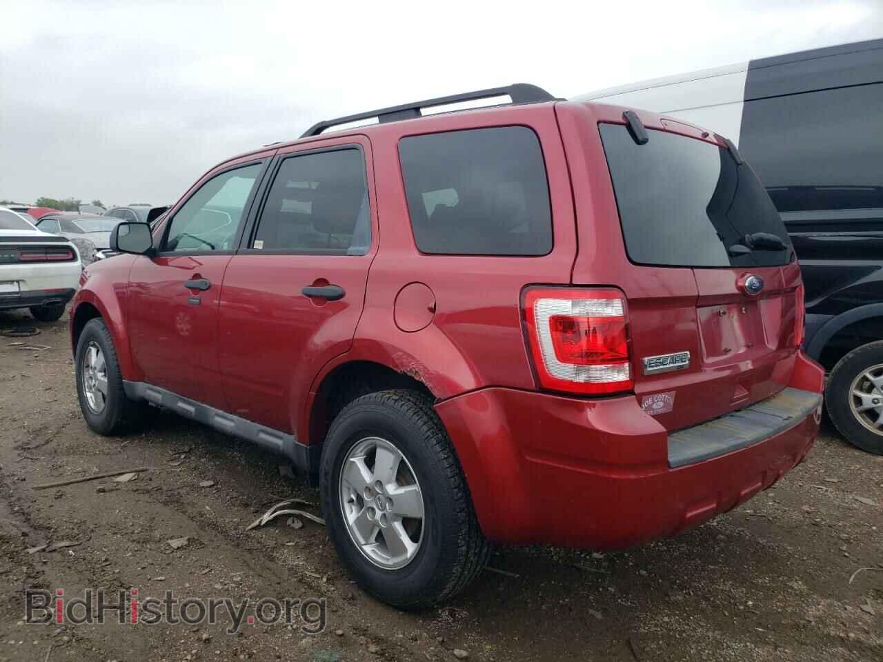 2012 FORD ESCAPE - VIN: 1FMCU0D70CKB39705 - Фото 2