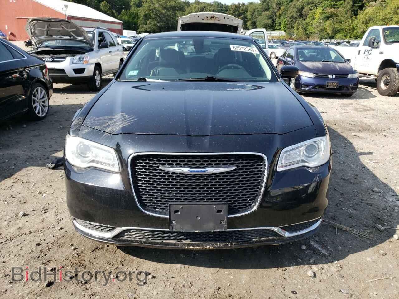 2019 CHRYSLER 300 - VIN: 2C3CCAAG8KH517183 - Фото 5