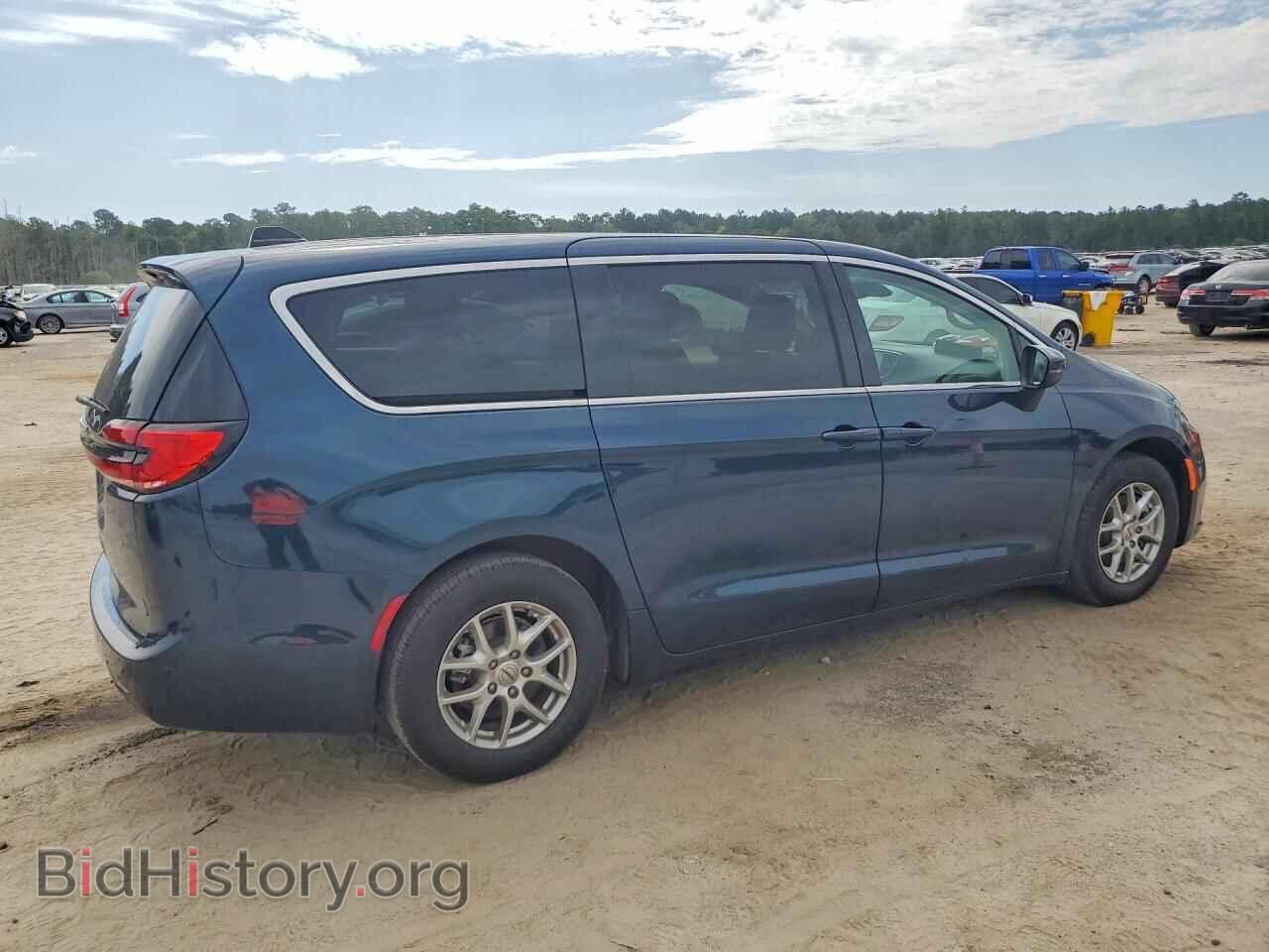 2023 CHRYSLER PACIFICA - VIN: 2C4RC1BG1PR632018 - Фото 3