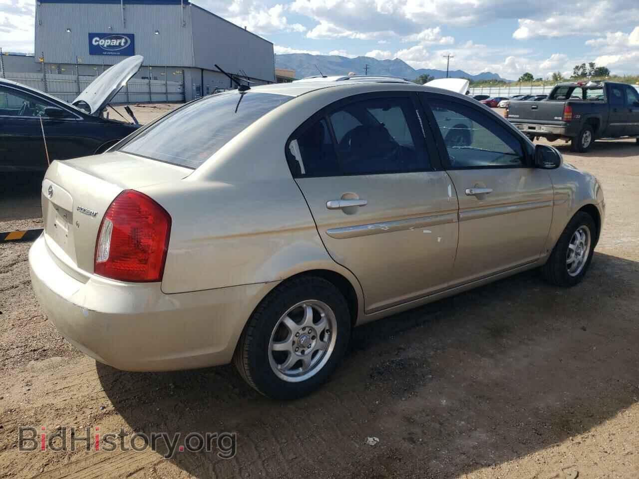 2006 HYUNDAI ACCENT - VIN: KMHCN46C96U059391 - Фото 3