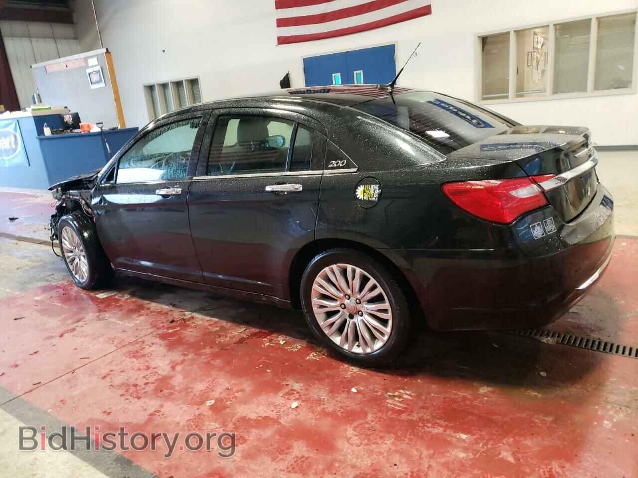 2011 CHRYSLER 200 - VIN: 1C3BC2FG6BN516390 - Фото 2