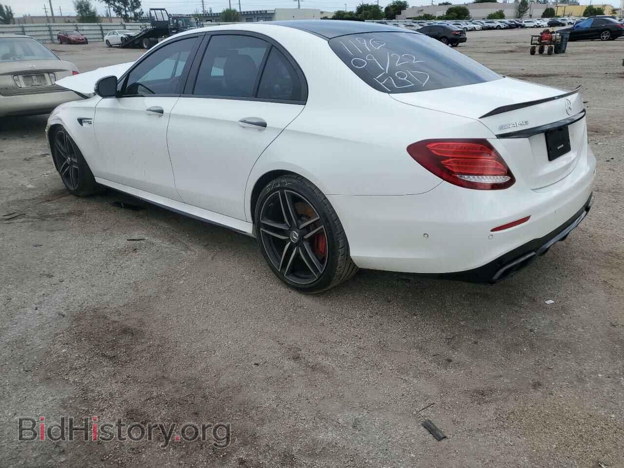 2018 MERCEDES-BENZ E-CLASS - VIN: WDDZF8KB8JA411196 - Фото 2