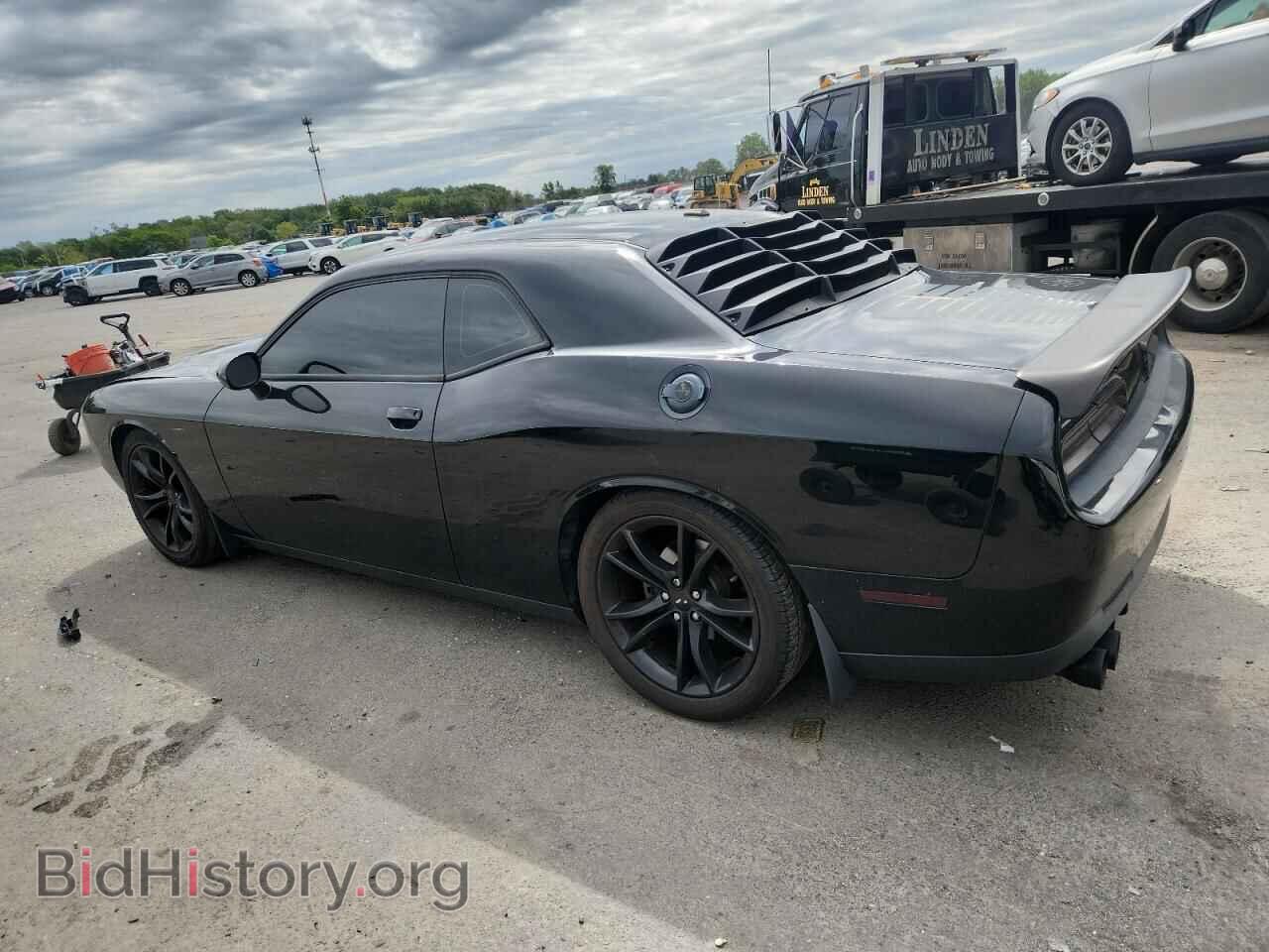 2017 DODGE CHALLENGER - VIN: 2C3CDZAGXHH568110 - Фото 2