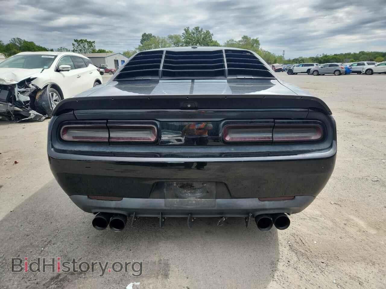 2017 DODGE CHALLENGER - VIN: 2C3CDZAGXHH568110 - Фото 6