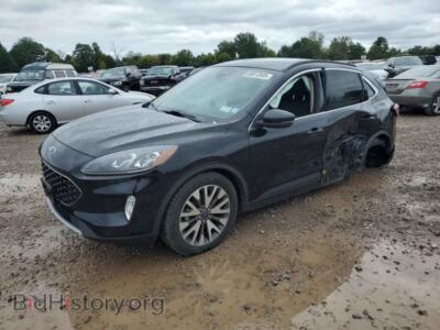 2020 Ford ESCAPE Titanium, black — VIN 1FMCU9J99LUA45630, Copart