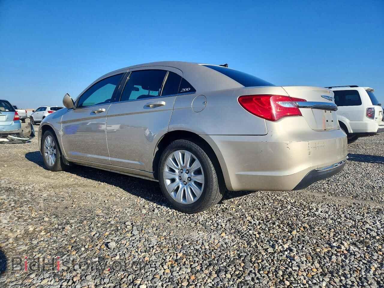 2014 CHRYSLER 200 - VIN: 1C3CCBAB4EN210759 - Photo 2