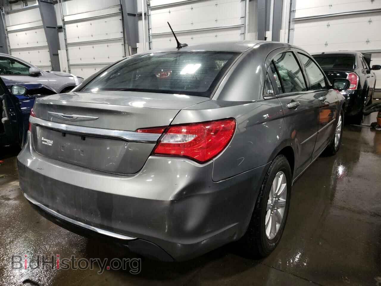 2013 CHRYSLER 200 - VIN: 1C3CCBBB6DN557958 - Фото 4