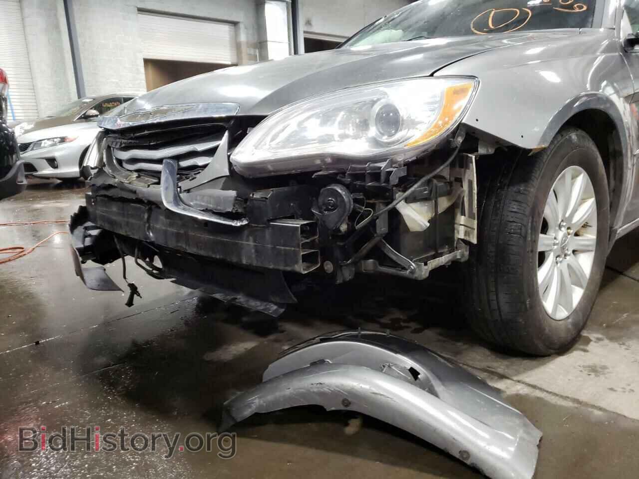 2013 CHRYSLER 200 - VIN: 1C3CCBBB6DN557958 - Фото 9