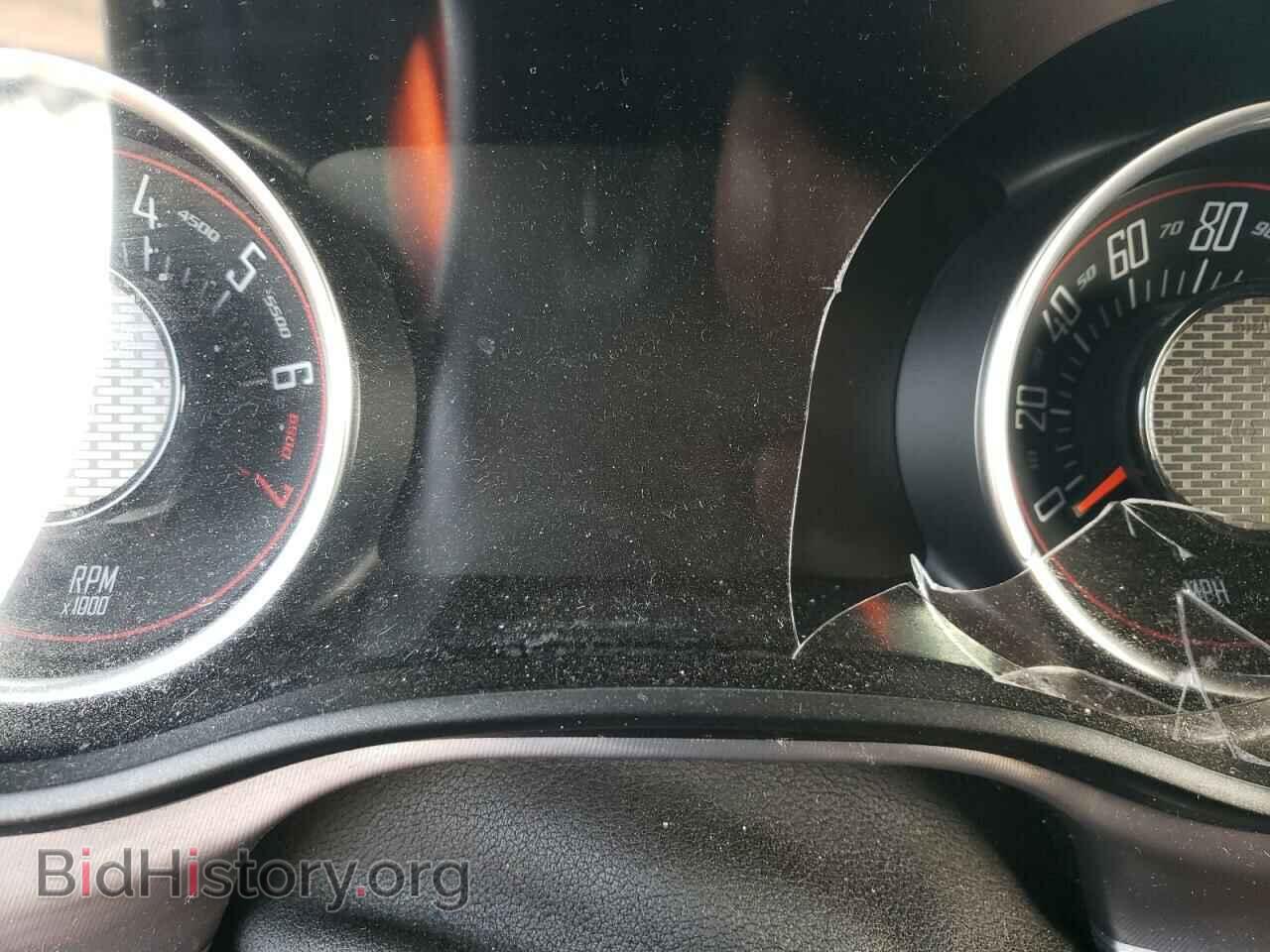 2019 DODGE CHALLENGER - VIN: 2C3CDZAG4KH731793 - Фото 8