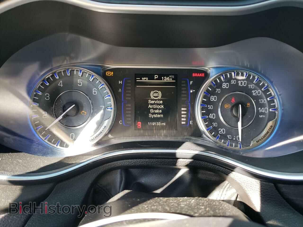 2015 CHRYSLER 200 - VIN: 1C3CCCAB0FN599052 - Фото 9