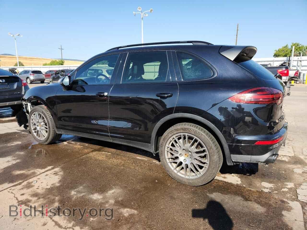 2017 PORSCHE CAYENNE - VIN: WP1AB2A25HLA51626 - Фото 2