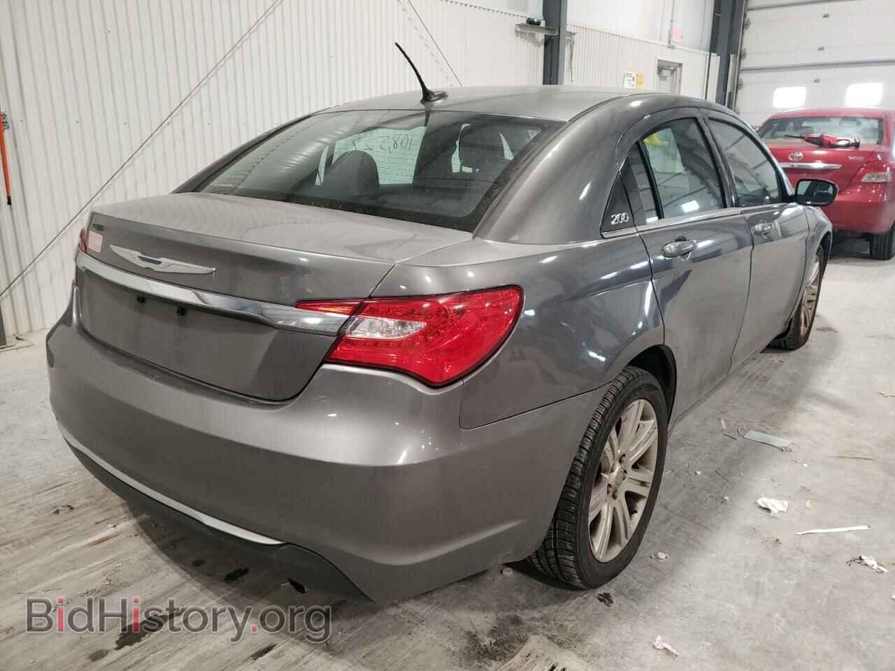 2013 CHRYSLER 200 - VIN: 1C3CCBAB9DN761347 - Фото 4