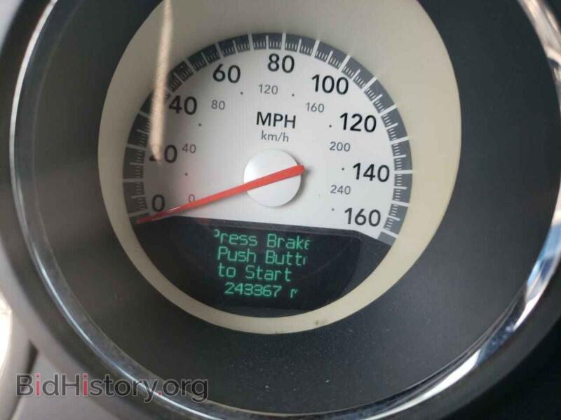 2010 Dodge CHALLENGER (VIN 2B3CJ5DT8AH139335) — photo 9 of 12