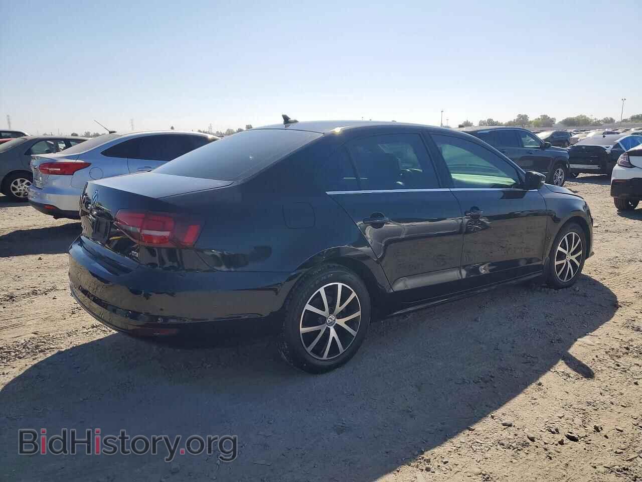 2017 VOLKSWAGEN JETTA - VIN: 3VWDB7AJ4HM402461 - Фото 3