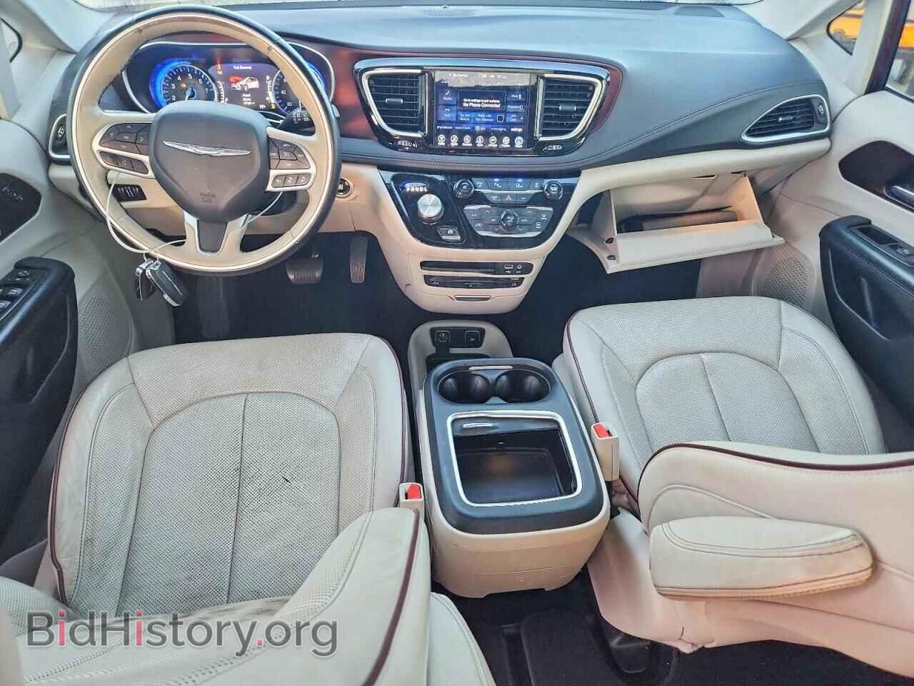 2017 CHRYSLER PACIFICA - VIN: 2C4RC1GG3HR620382 - Photo 8