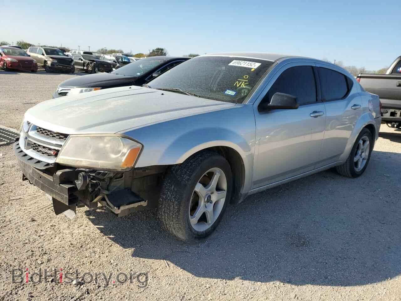 Photo 1B3BD4FB1BN588057 - DODGE AVENGER 2011