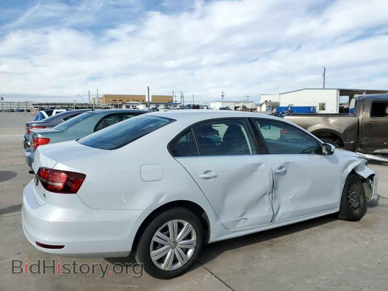 2017 VOLKSWAGEN JETTA - VIN: 3VW2B7AJ6HM340875 - Фото 3