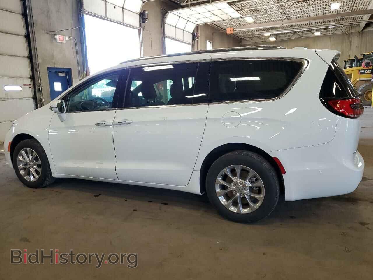 2021 CHRYSLER PACIFICA - VIN: 2C4RC3BGXMR511124 - Фото 2
