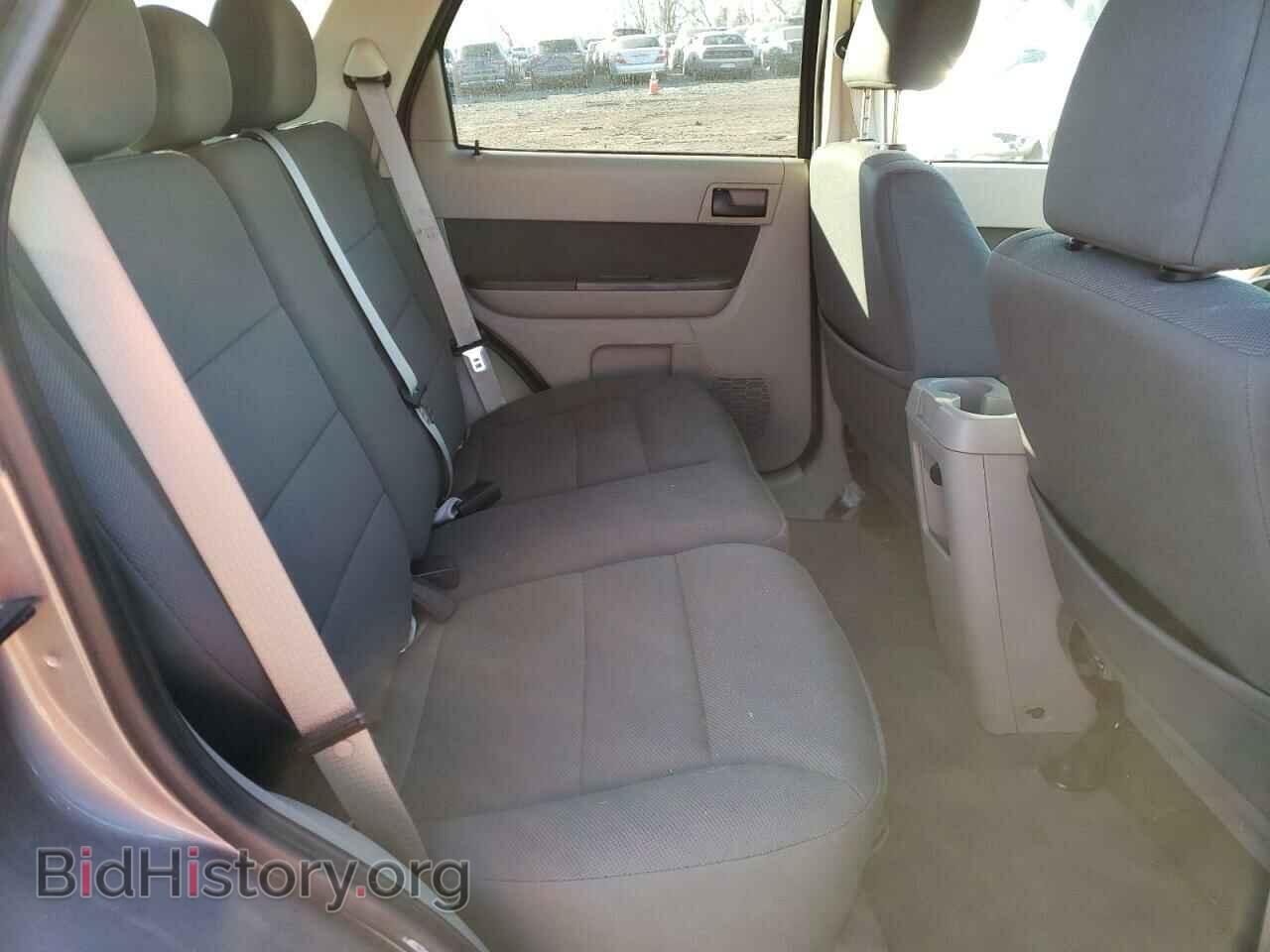 2010 FORD ESCAPE - VIN: 1FMCU0D71AKB19511 - Фото 5