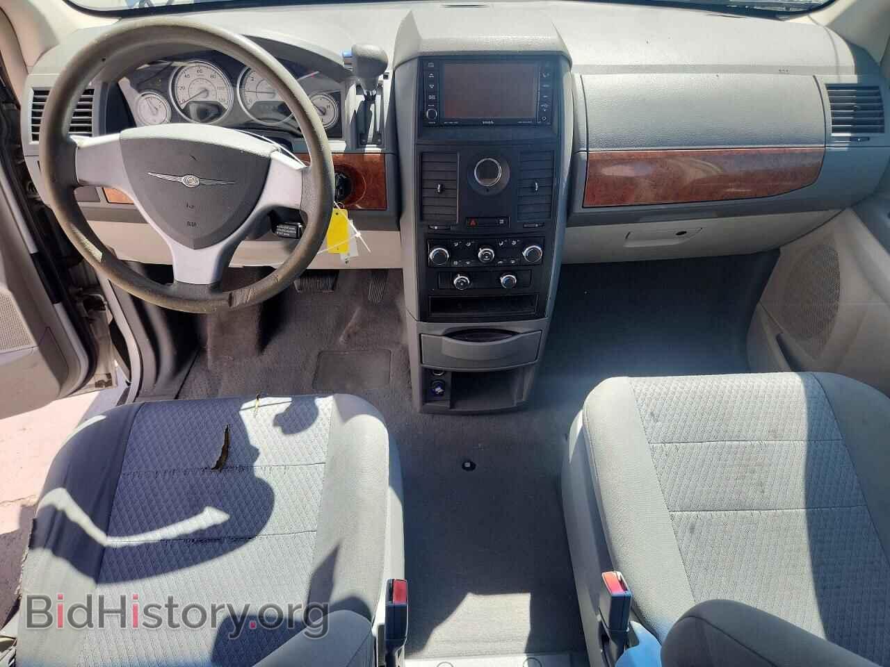 2008 CHRYSLER MINIVAN - VIN: 2A8HR44H08R726855 - Фото 8
