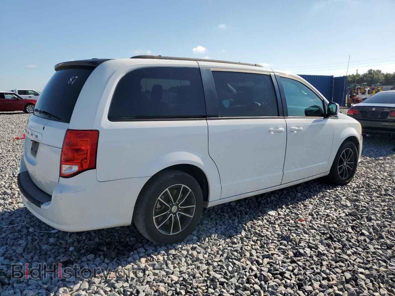 2018 DODGE CARAVAN - VIN: 2C4RDGEGXJR343593 - Фото 3