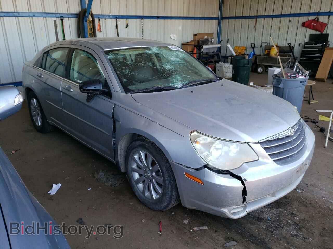 2010 CHRYSLER SEBRING - VIN: 1C3CC5FD5AN196974 - Фото 4