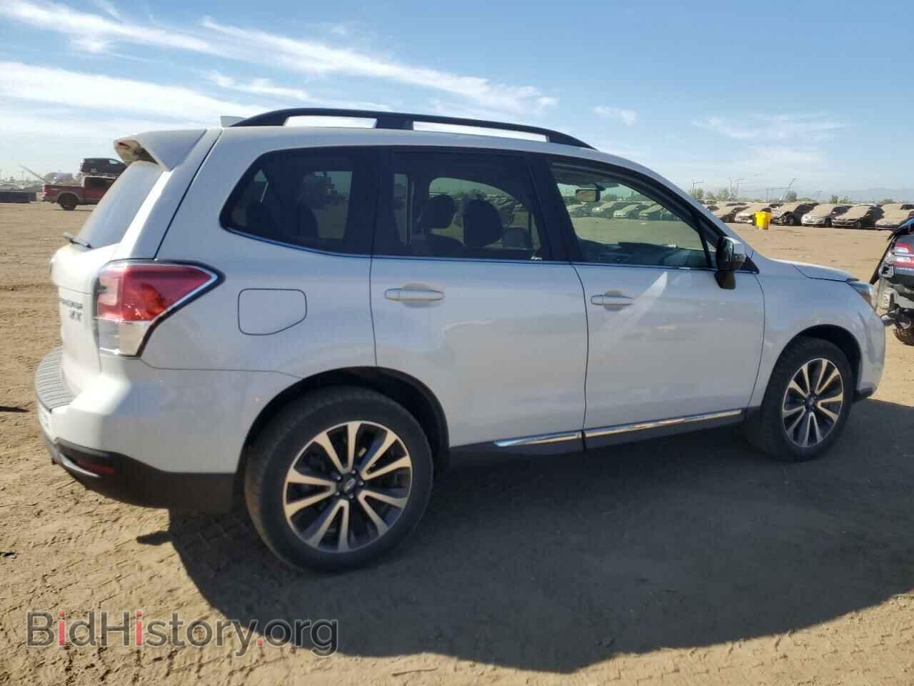 2017 SUBARU FORESTER - VIN: JF2SJGTC2HH414089 - Фото 3