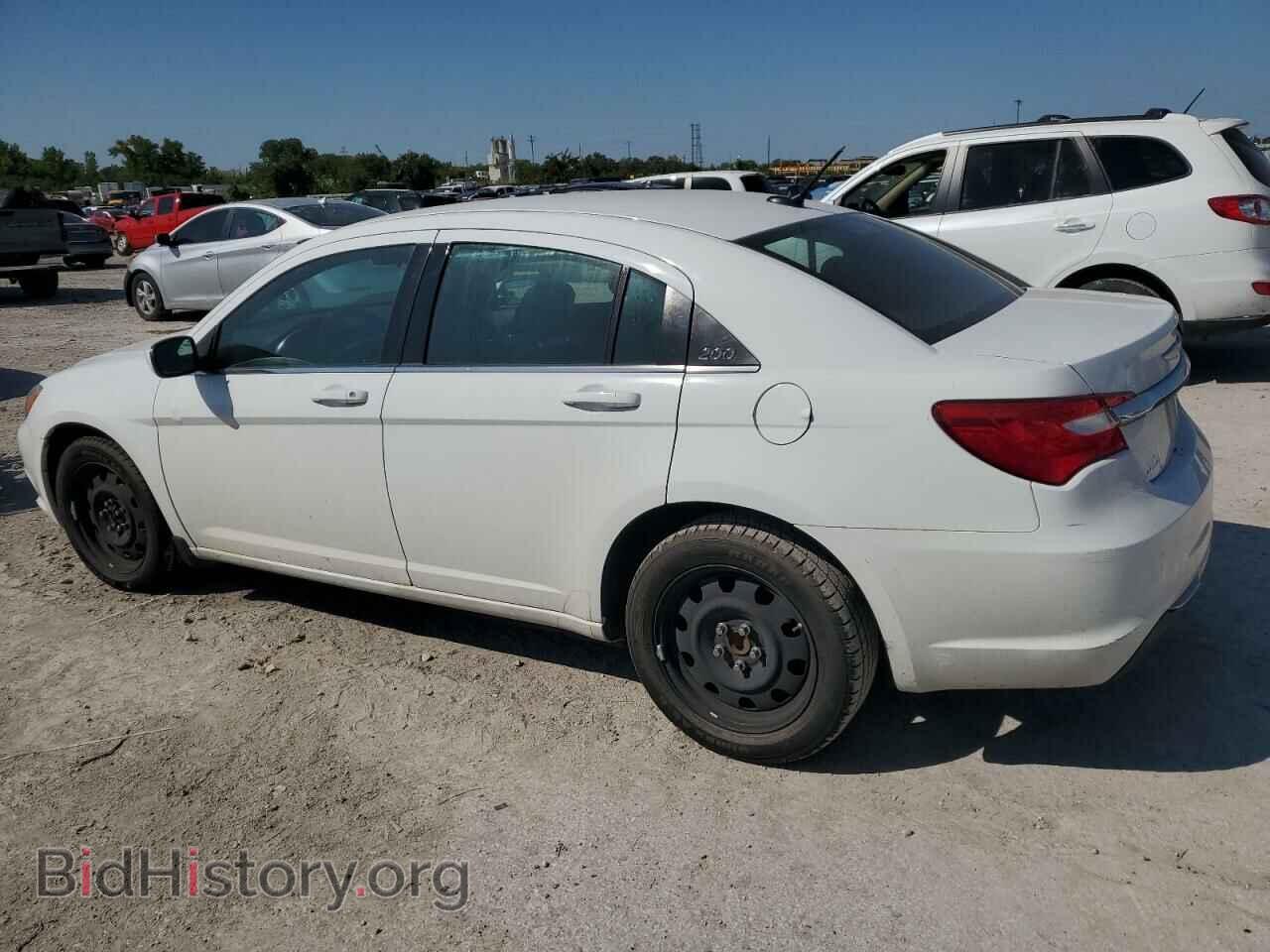2012 CHRYSLER 200 - VIN: 1C3CCBAB9CN149938 - Photo 2