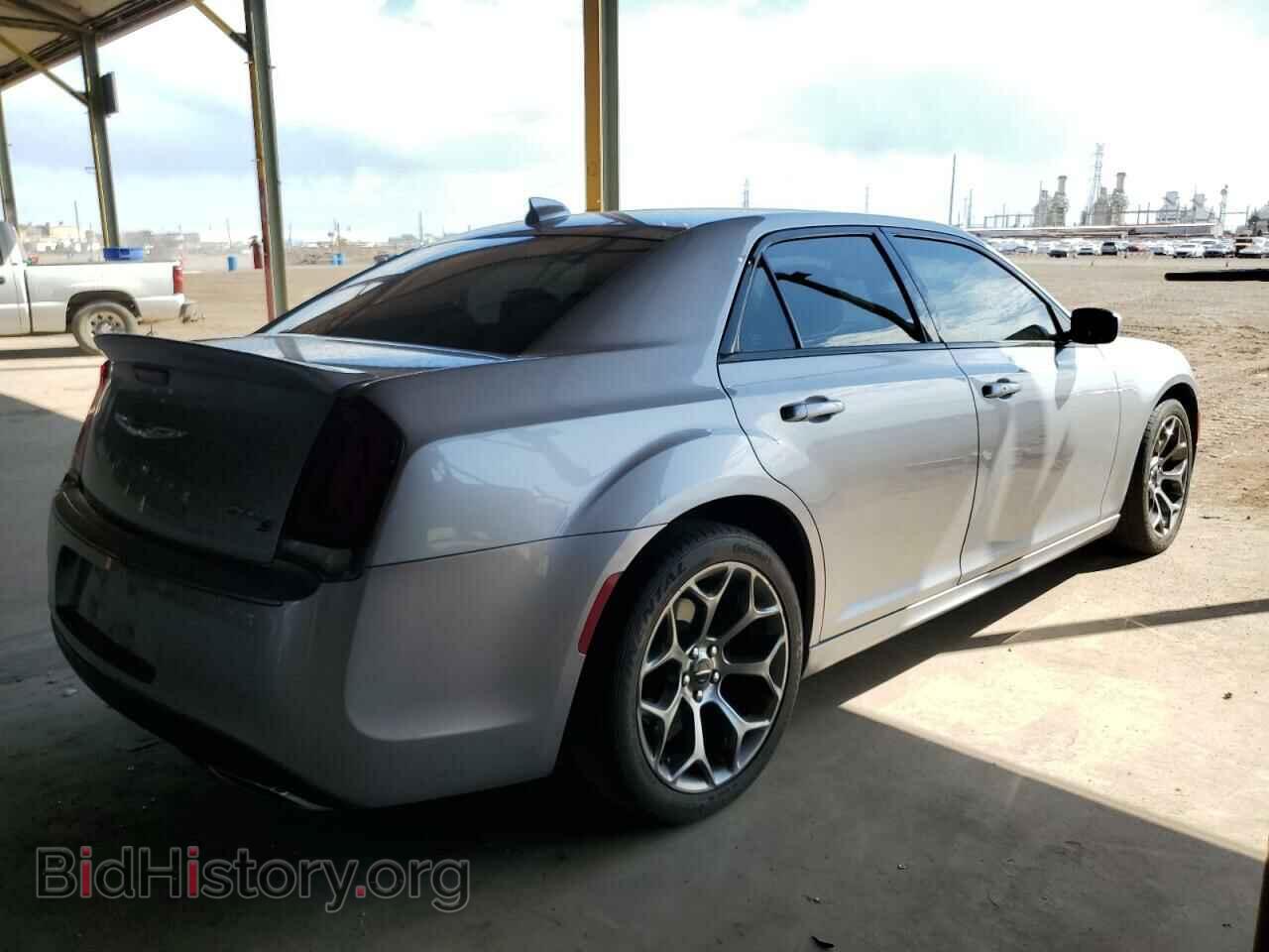 2018 CHRYSLER 300 - VIN: 2C3CCABG0JH190954 - Фото 3