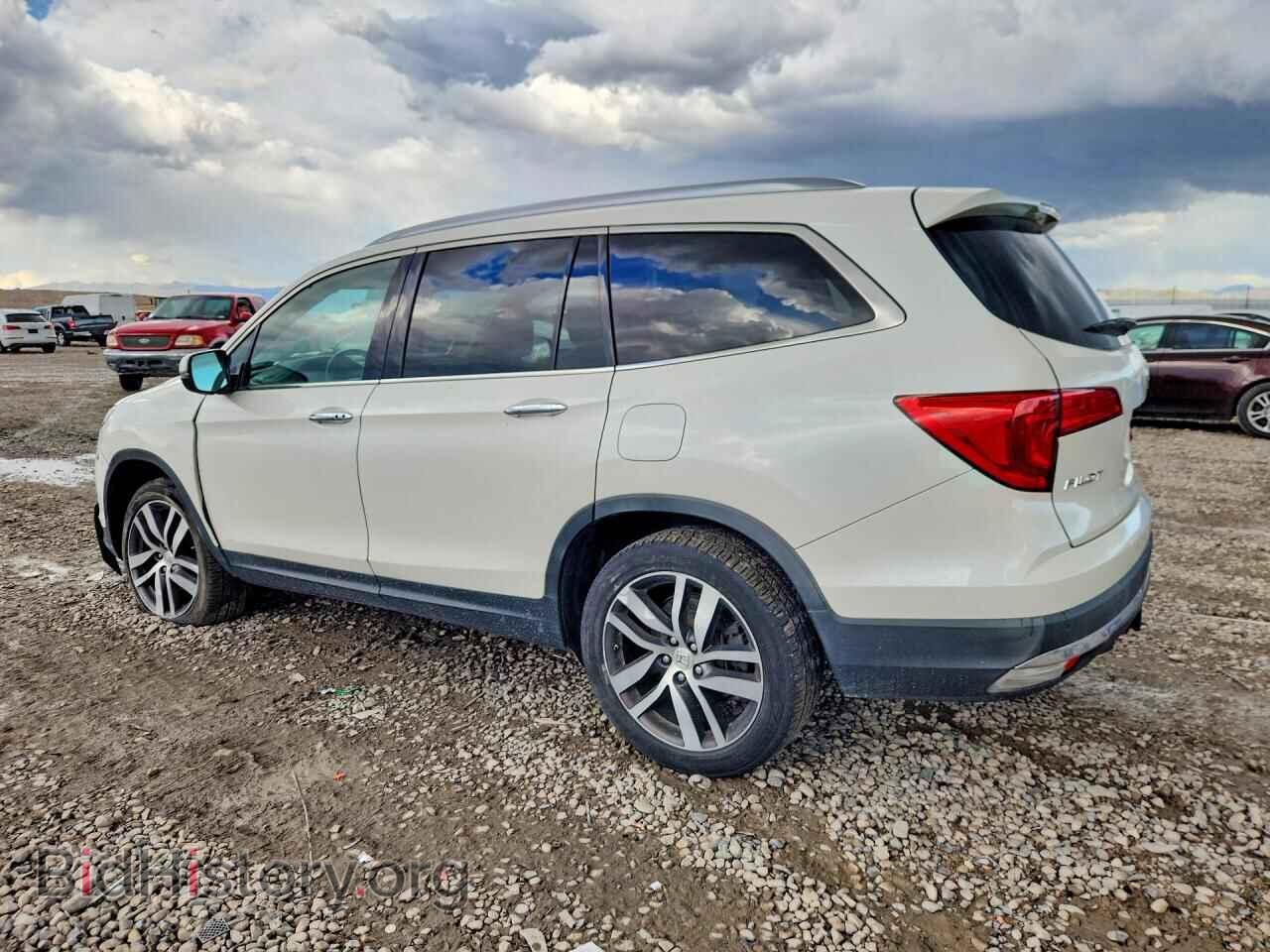 2017 HONDA PILOT - VIN: 5FNYF6H00HB098310 - Photo 2