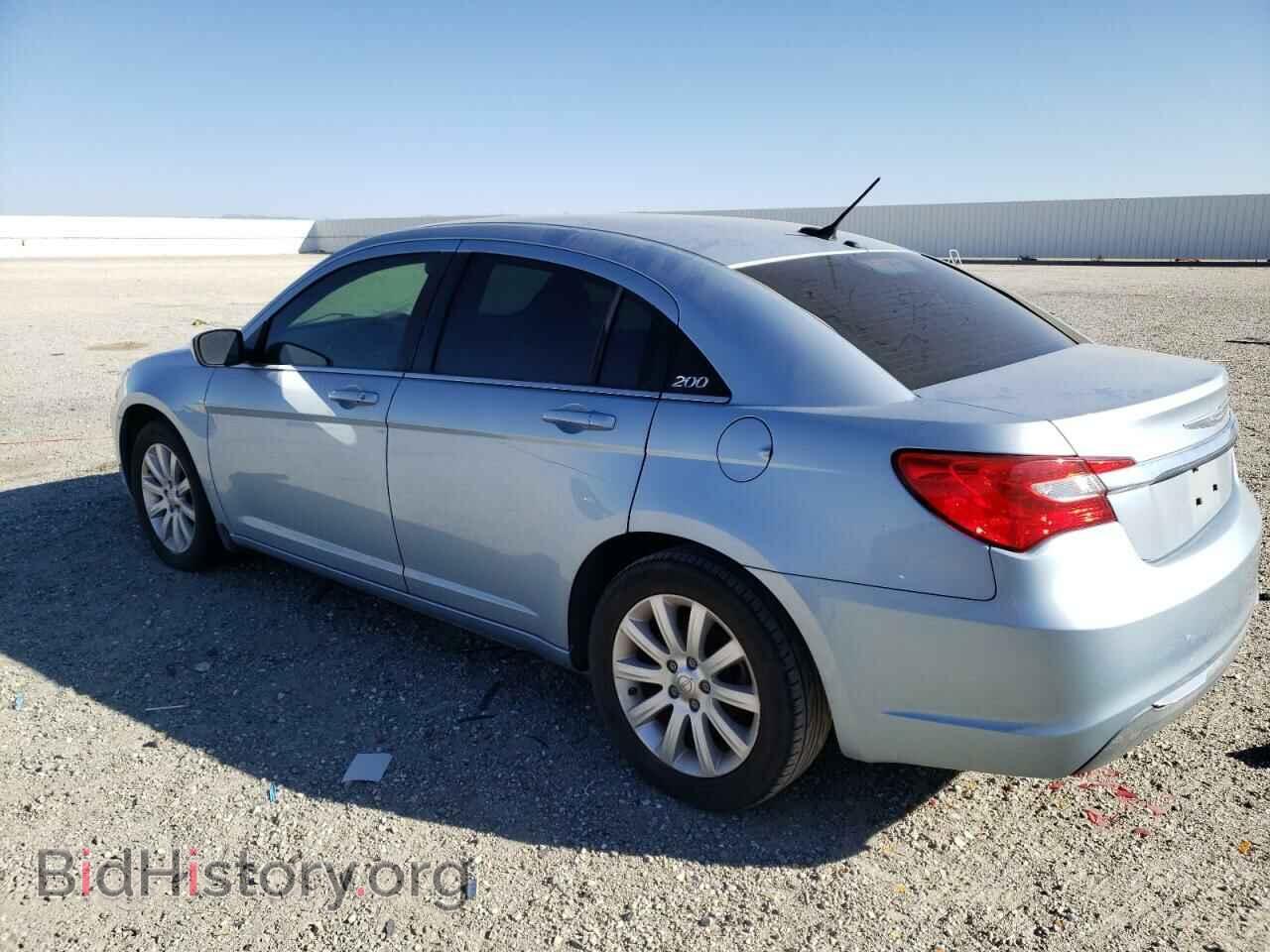 2013 CHRYSLER 200 - VIN: 1C3CCBBB2DN545449 - Фото 2