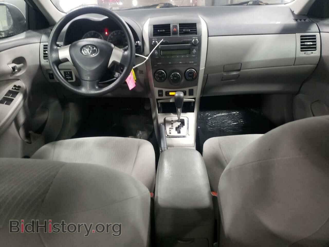 2011 TOYOTA COROLLA - VIN: 2T1BU4EE0BC631090 - Фото 8