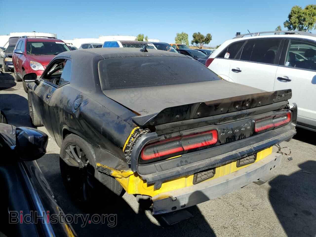 2017 DODGE CHALLENGER - VIN: 2C3CDZFJ7HH588867 - Фото 2