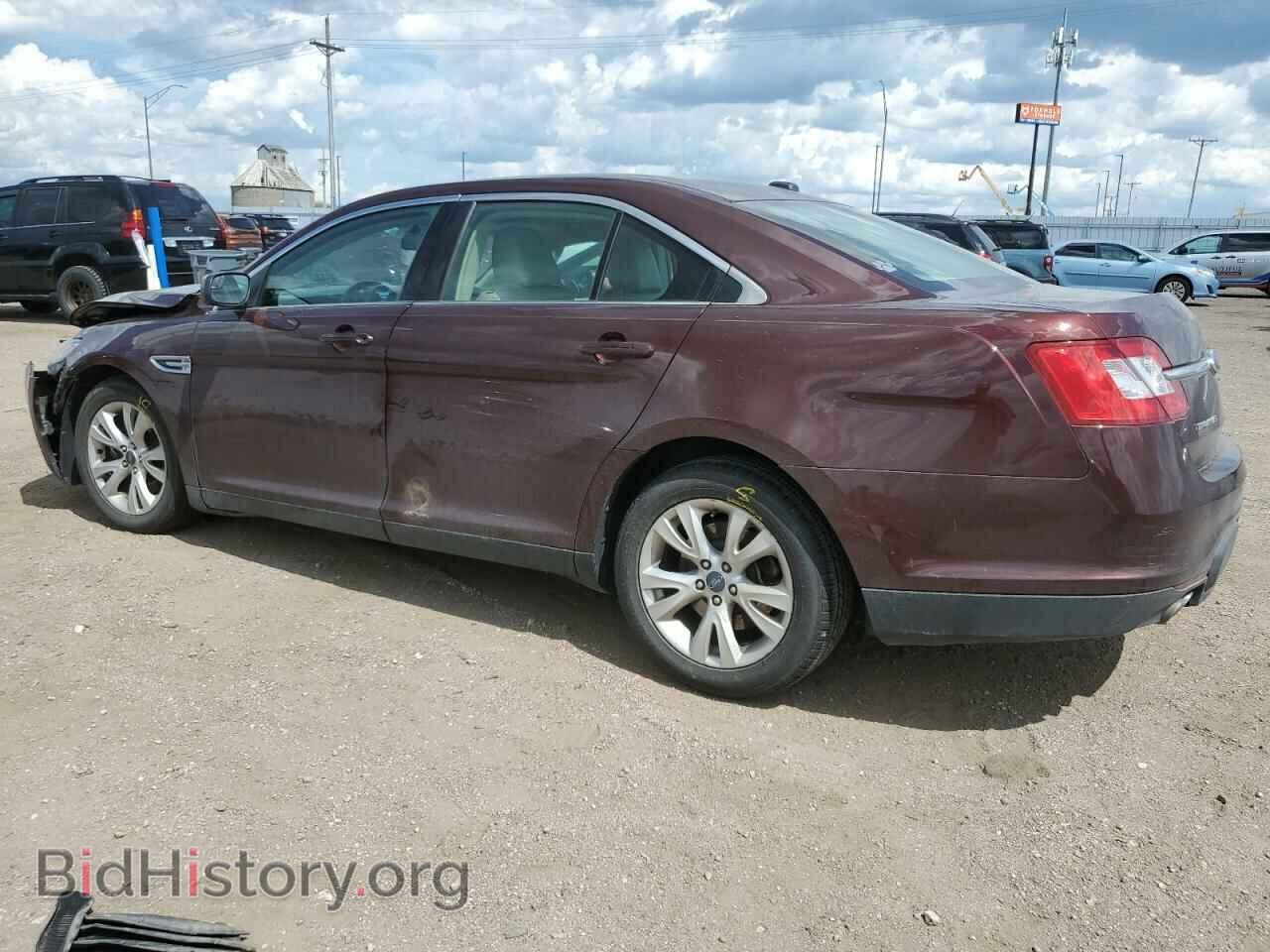 2012 FORD TAURUS - VIN: 1FAHP2HW3CG139219 - Фото 2