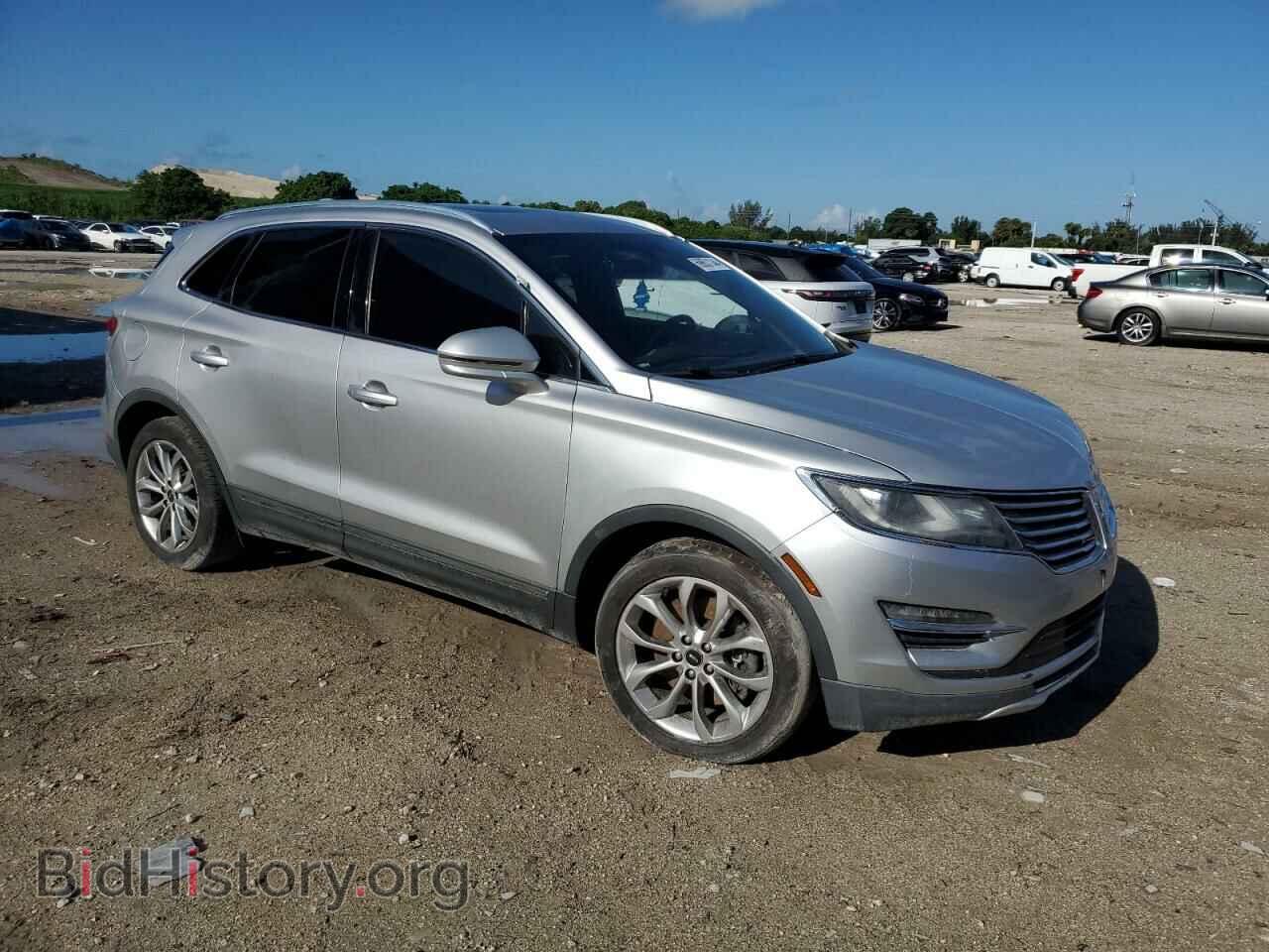 2017 LINCOLN MKC - VIN: 5LMCJ2D93HUL11644 - Photo 4
