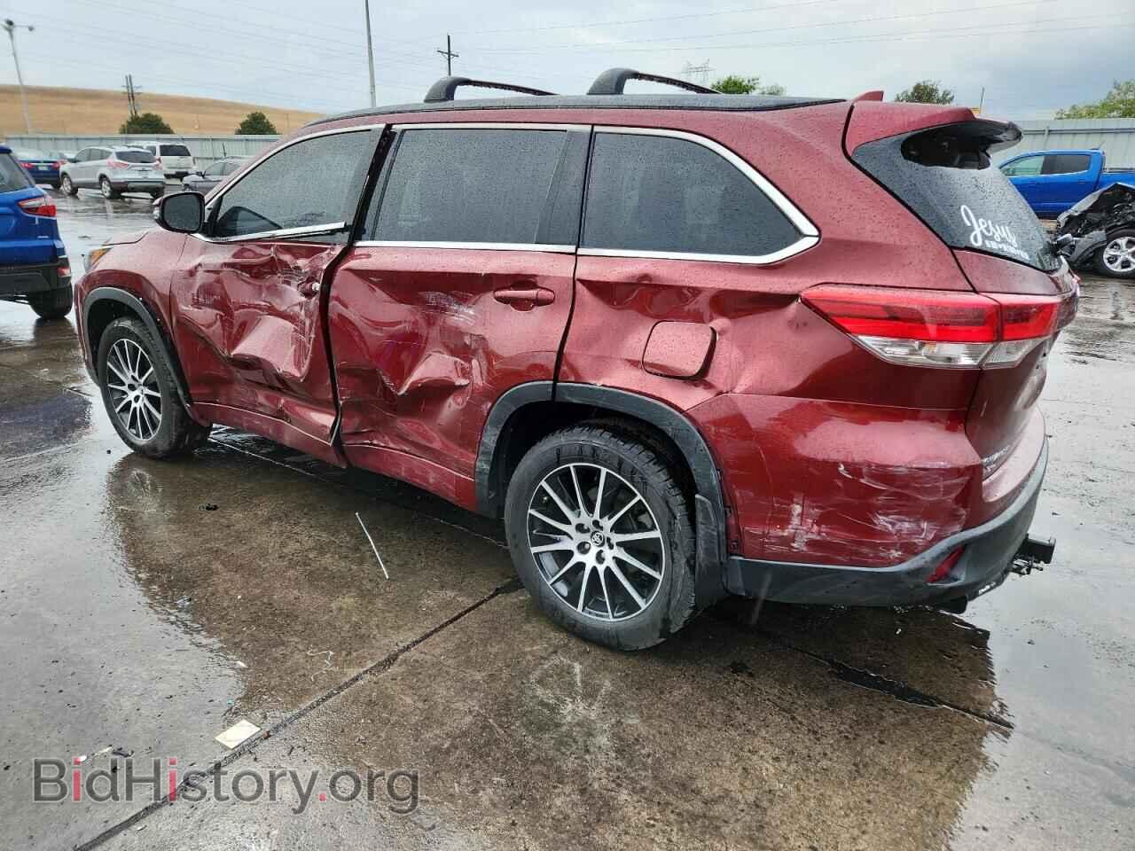 2017 TOYOTA HIGHLANDER - VIN: 5TDJZRFH7HS373301 - Фото 2