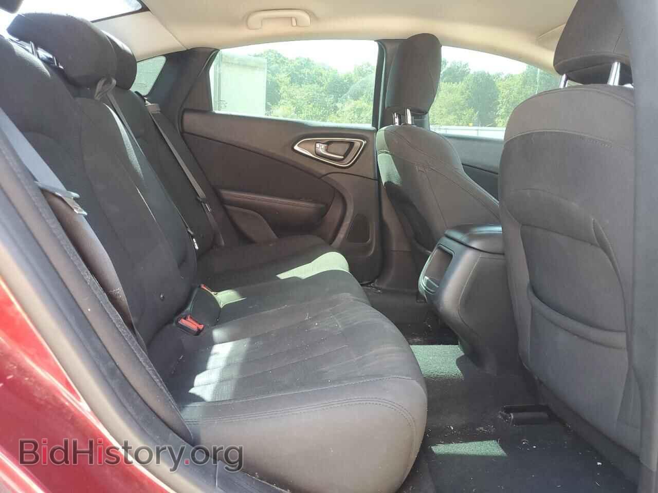 2016 CHRYSLER 200 - VIN: 1C3CCCAB5GN165369 - Фото 10