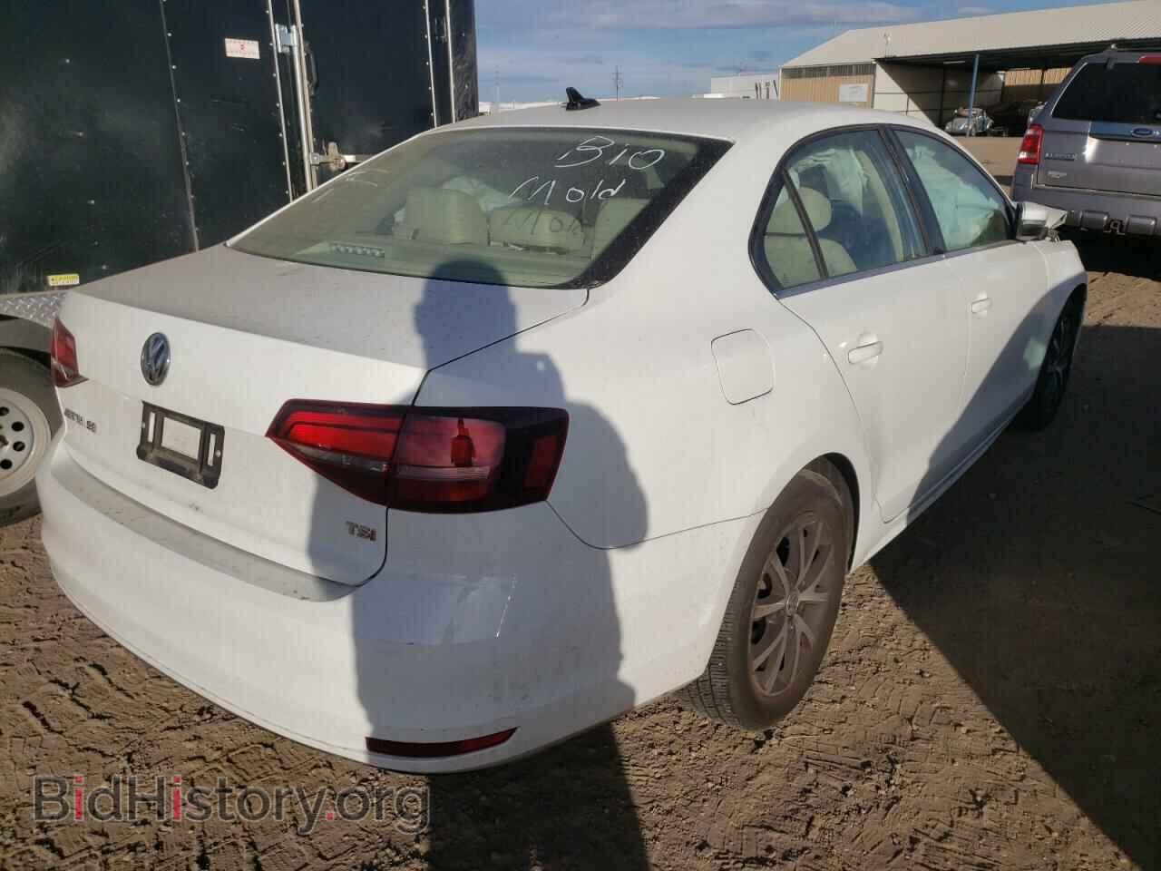 2017 VOLKSWAGEN JETTA - VIN: 3VWB67AJXHM399349 - Photo 4