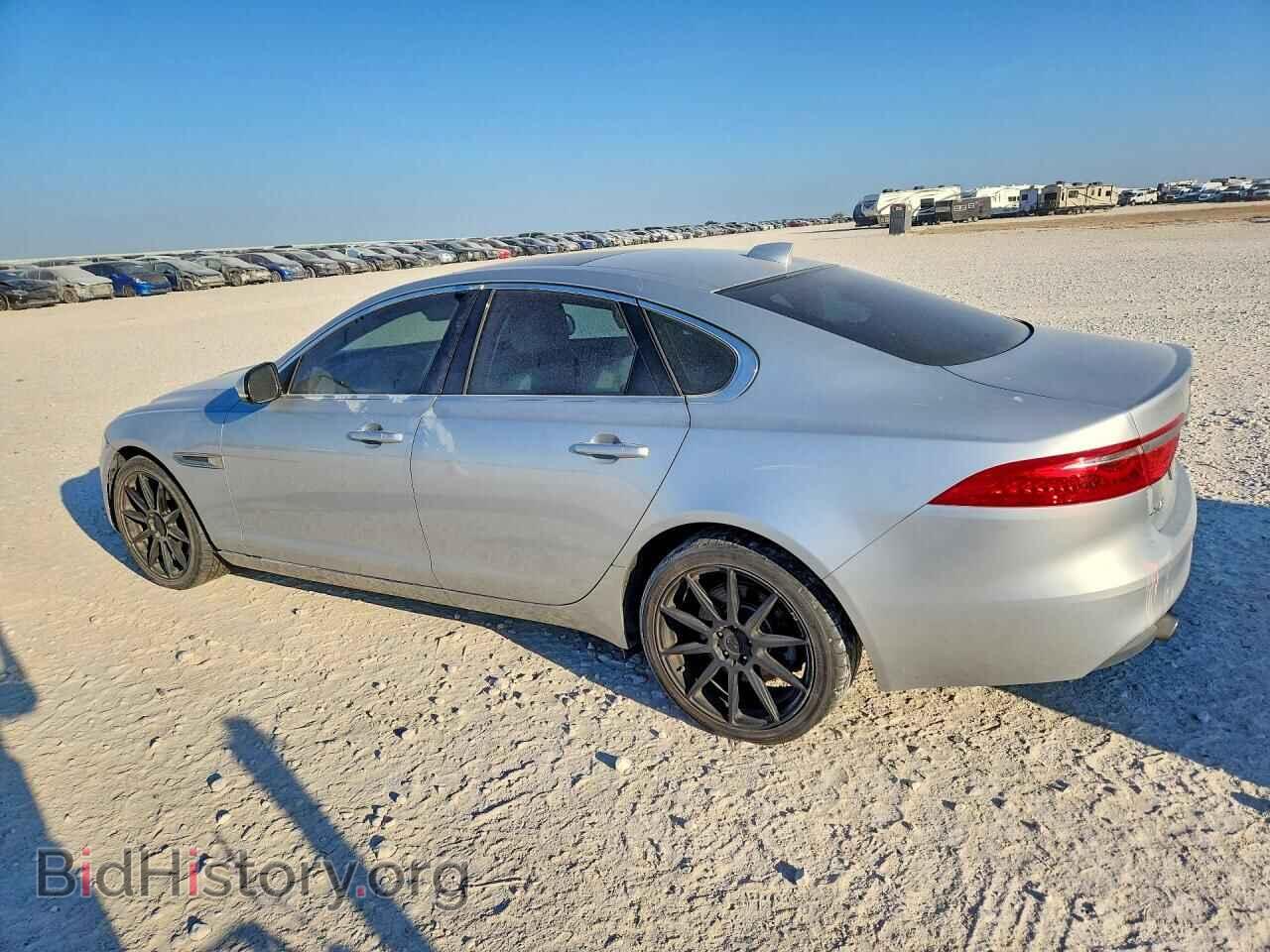 2017 JAGUAR XF - VIN: SAJBD4BV3HCY46888 - Фото 2