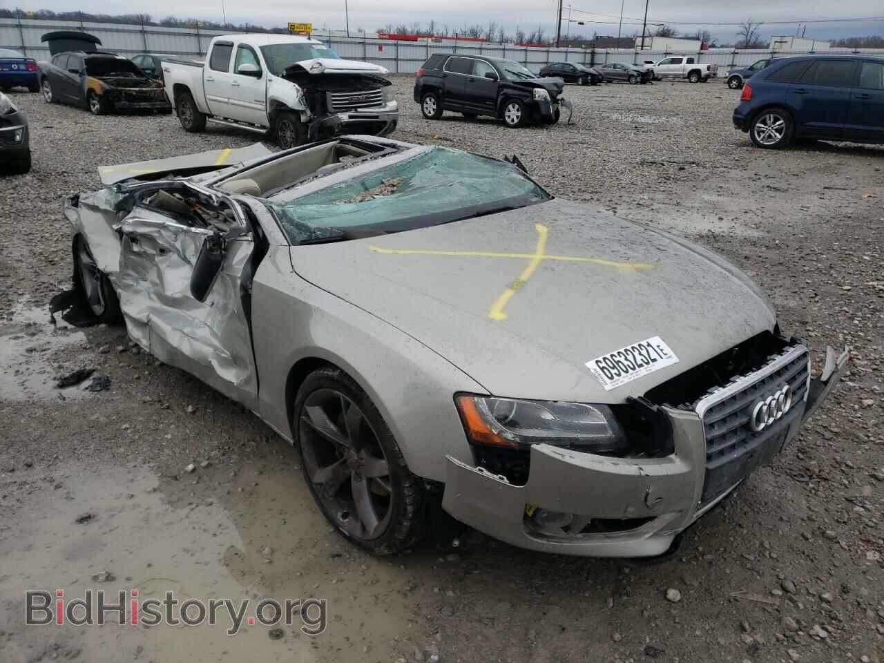 Photo WAUVFAFR6BA005892 - AUDI A5 2011