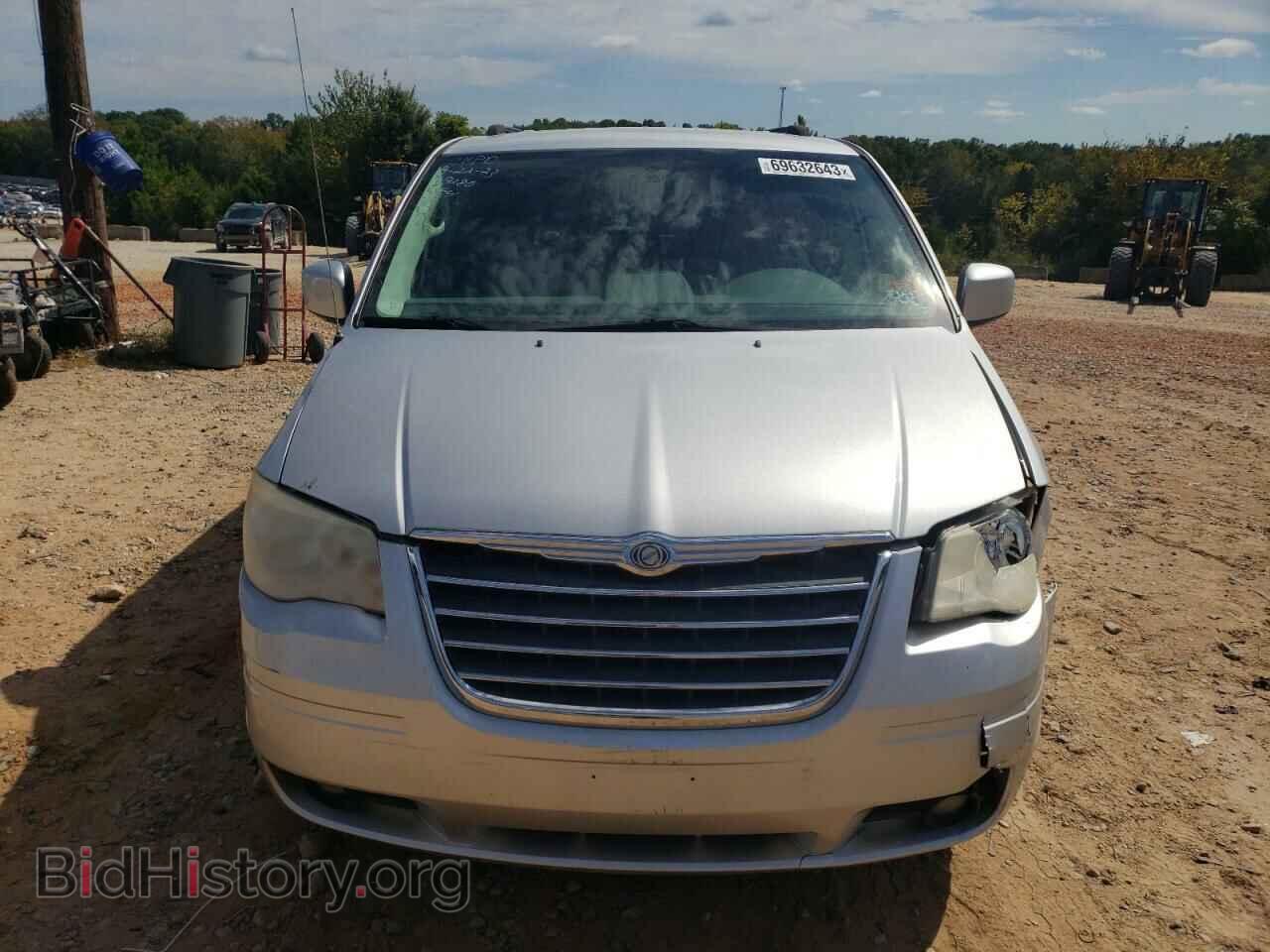 2010 CHRYSLER MINIVAN - VIN: 2A4RR5D15AR249280 - Фото 5