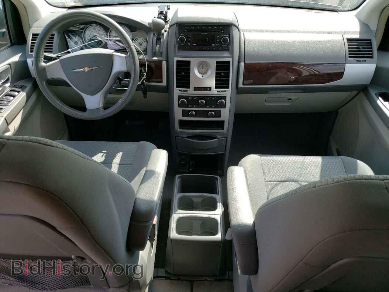 2010 CHRYSLER MINIVAN - VIN: 2A4RR5D15AR249280 - Фото 8