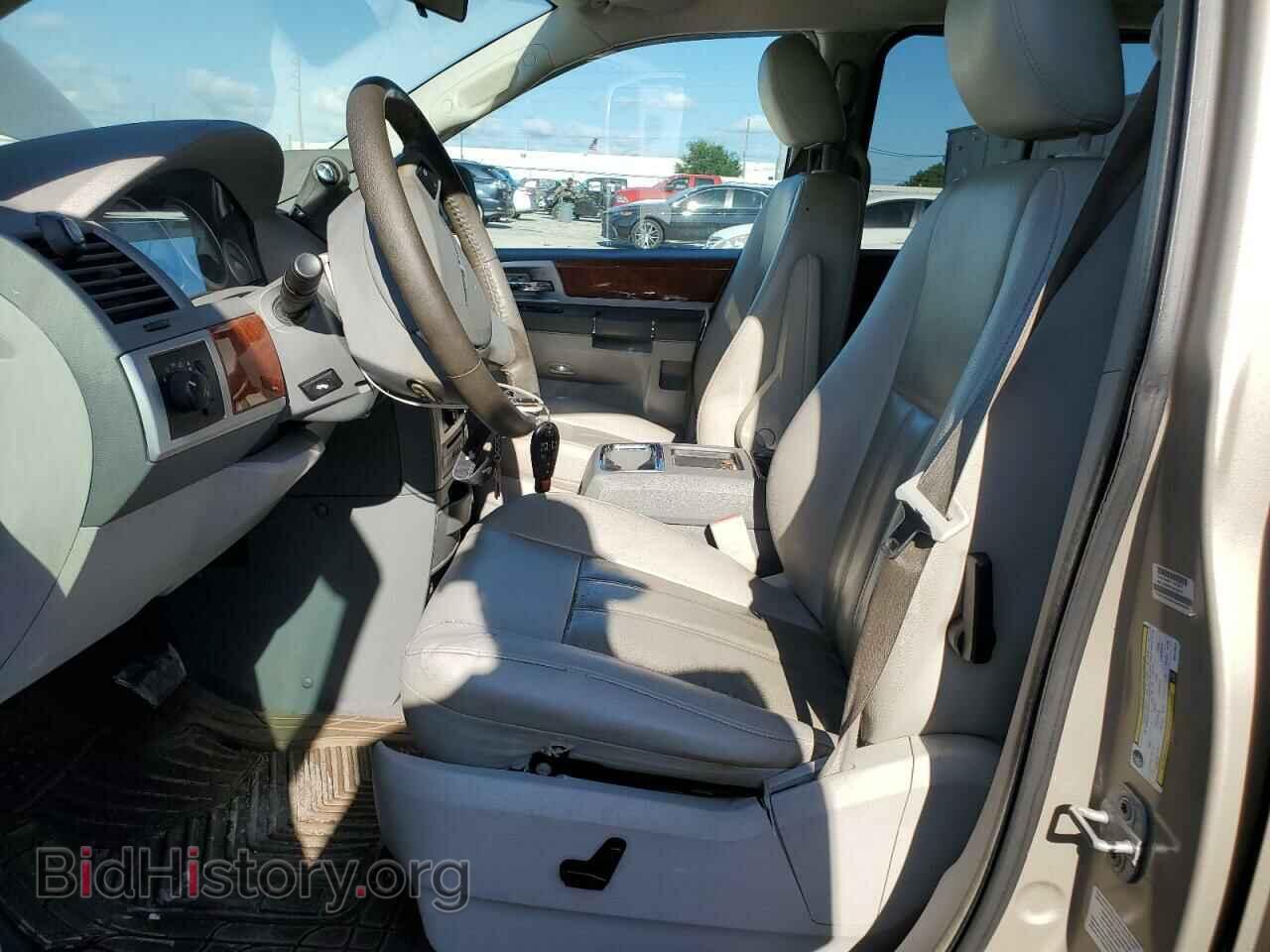 2009 CHRYSLER MINIVAN - VIN: 2A8HR54159R573612 - Фото 7