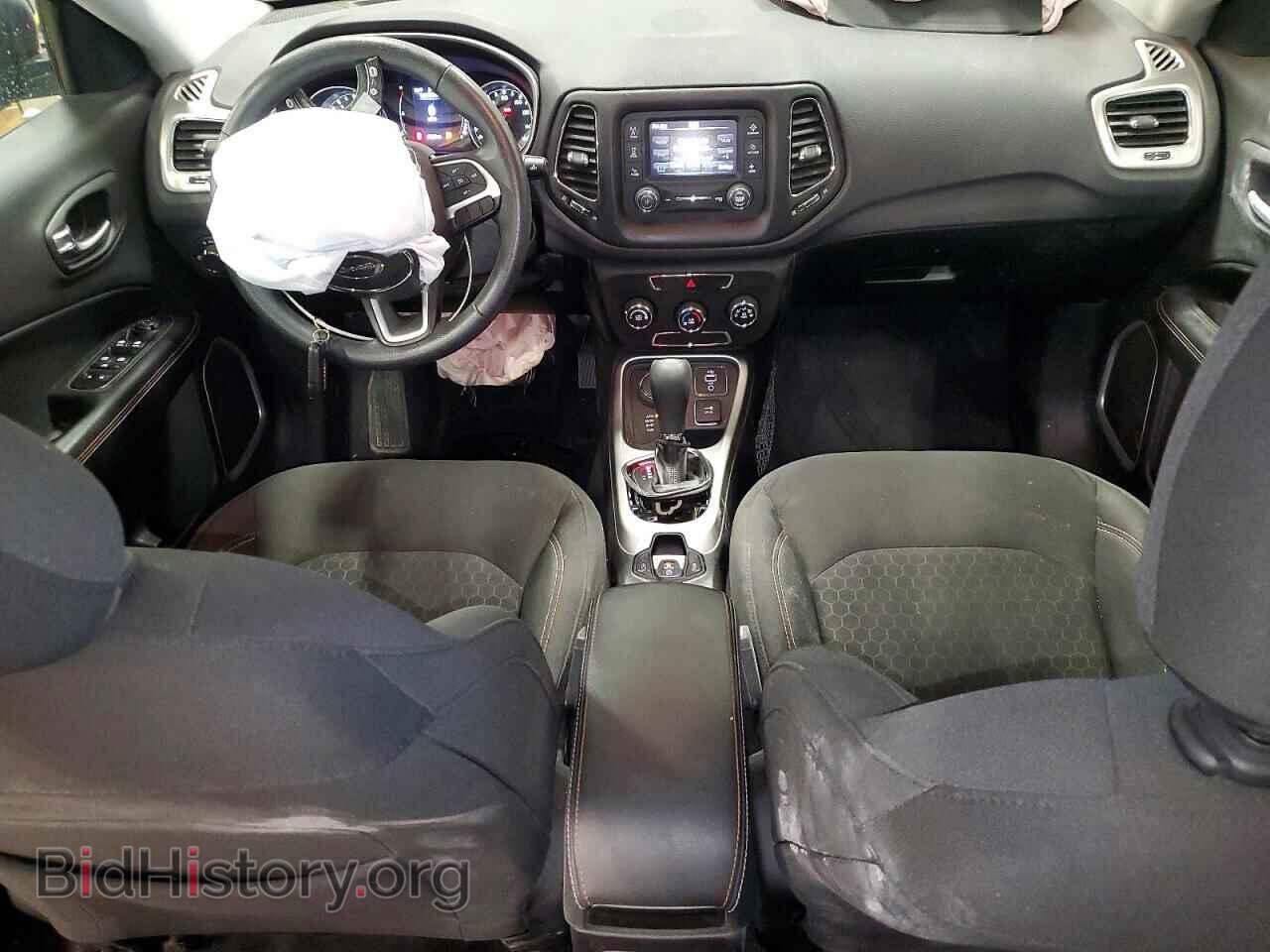 2018 JEEP COMPASS - VIN: 3C4NJDAB1JT190759 - Photo 8