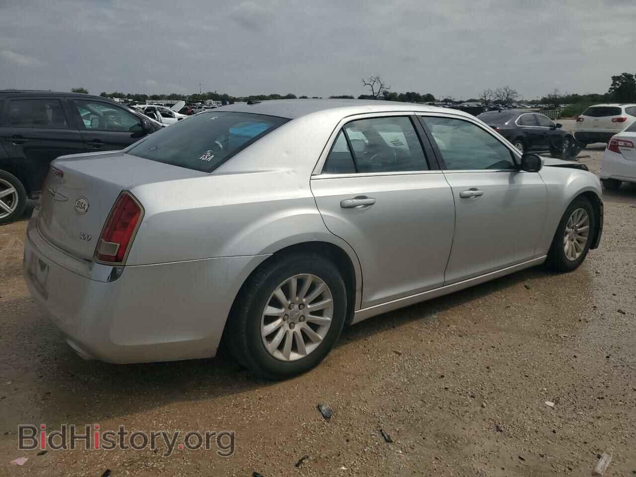 2012 CHRYSLER 300 - VIN: 2C3CCAAG6CH107371 - Фото 3